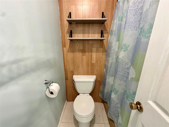 En-suite bathroom in Primary Bedroom | Image 11