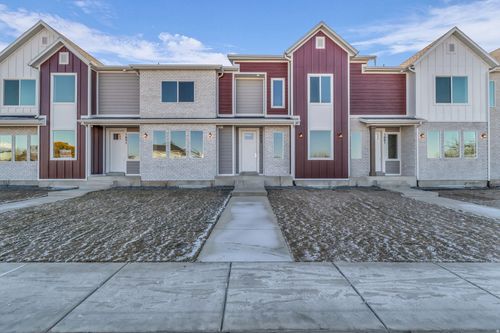 218-1653 W 2700 S, Syracuse, UT, 84075-8950 | Card Image