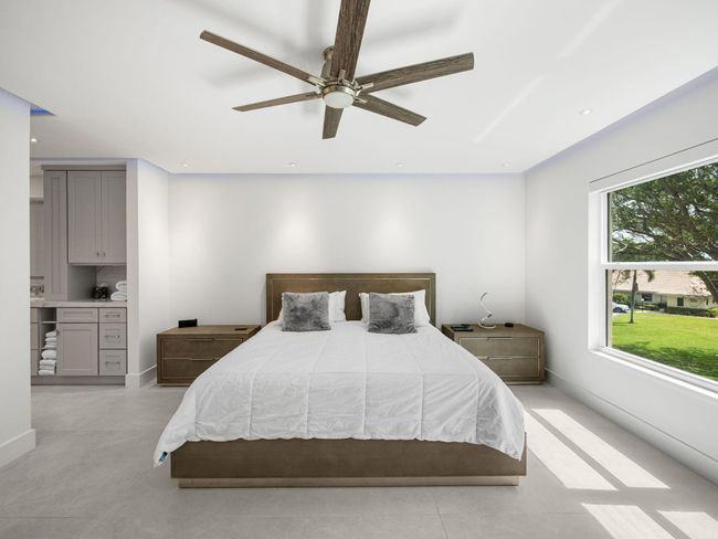 I-302 - 300 N Highway A1a, Condo with 2 bedrooms, 2 bathrooms and null parking in Jupiter FL | Image 20