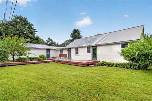 104 Ridgecrest Rd, Ithaca, NY, 14850-9449 | Card Image