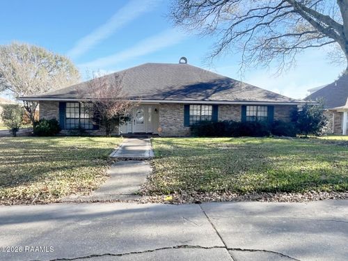 1612 Southwood Dr, New Iberia, LA, 70560-6731 | Card Image