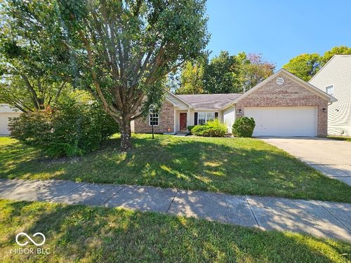 12220 Sweet Creek Trl, Fishers, IN, 46037-3988 | Card Image