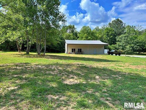 40 Presley Loop, Golconda, IL, 62938-4262 | Card Image