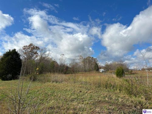 100 May Irby Ln, Cloverport, KY, 40111-5215 | Card Image