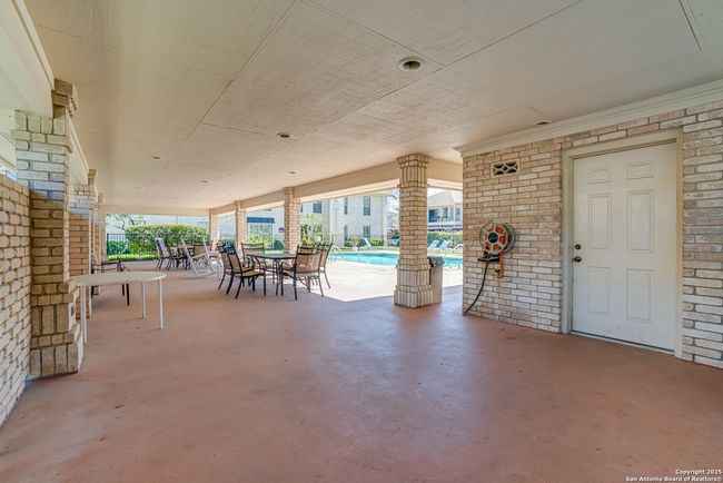APT-1603 - 2611 Eisenhauer Rd, Condo with 3 bedrooms, 2 bathrooms and null parking in San Antonio TX | Image 34