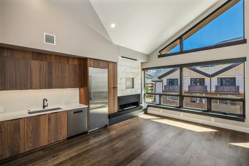w506-75 Hunki Dori Ct, KEYSTONE, CO, 80435-7761 | Card Image