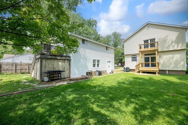 307 N Logan St, House other with 3 bedrooms, 2 bathrooms and 2 parking in Deer Creek IL | Image 34
