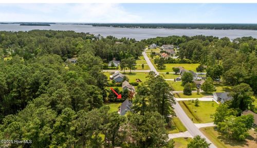 123 Silver Creek Dr, Cape Carteret, NC, 28584-9438 | Card Image