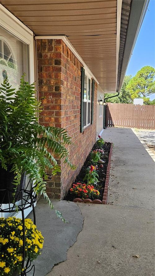 3789 Old Highway 70, Ardmore, OK, 73401 | Card Image