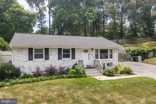 8926 Sylvania St, LORTON, VA, 22079-1611 | Card Image