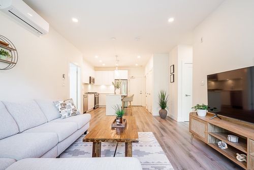 b311-8447 202 St, Langley, BC, V2Y4K1 | Card Image