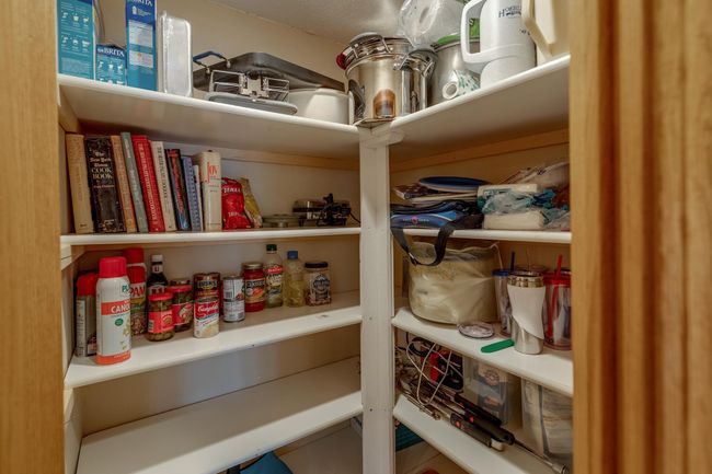 Pantry | Image 19