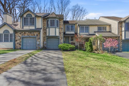 15 Dorchester Dr, East Brunswick, NJ, 08816-5203 | Card Image