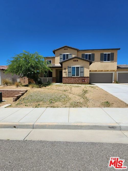 39315 Stirrup Ct, Palmdale, CA, 93551-5680 | Card Image