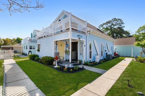 704 43rd Ave S, North Myrtle Beach, SC, 29582-5176 | Card Image