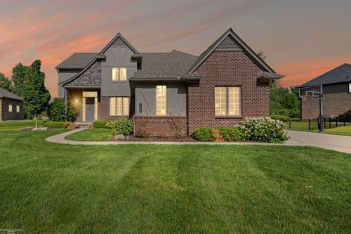 68242 Lake Angela Pointe, Richmond, MI, 48062-5625 | Card Image