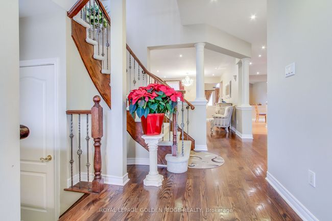 287 Frank Endean Rd, House other with 4 bedrooms, 5 bathrooms and 4 parking in Richmond Hill ON | Image 4