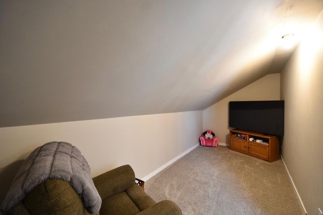 nursery/play area/walk-in closet-2nd floor | Image 18