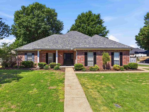 1515 Blustery Way, Conway, AR, 72034-8416 | Card Image