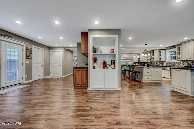 105 Rimrock Ln 15 Large | Image 14
