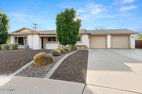 8655 E Monte Vista Rd, Scottsdale, AZ, 85257-2916 | Card Image