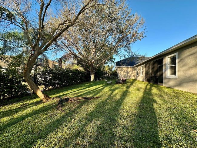 Backyard Left | Image 27