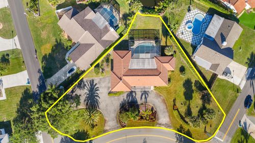 42 Golfview Dr, Tequesta, FL, 33469-1947 | Card Image