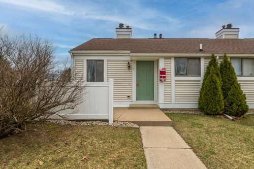 4-3320 Scots Pine Way, Portage, MI, 49024 | Card Image