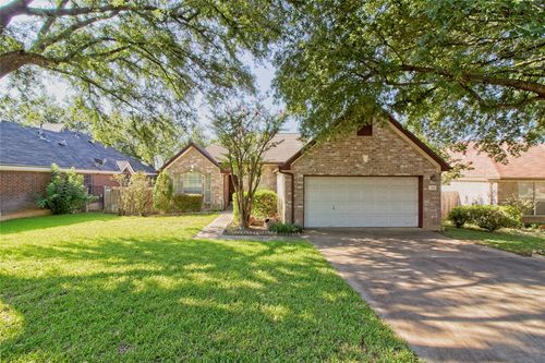 108 Rio Vista Dr, Georgetown, TX, 78626-4525 | Card Image