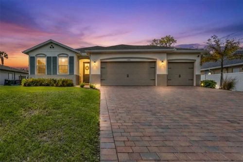 1593 Kirkwood St, NORTH PORT, FL, 34288-8113 | Card Image