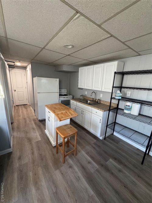 119 Sequoia Dr, Coram, NY, 11727-2047 | Card Image