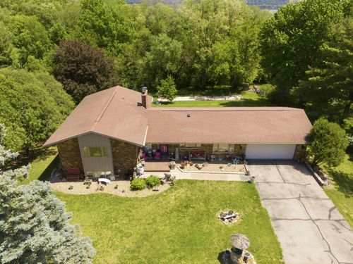 607 Acre St, Guttenberg, IA, 52052-9568 | Card Image