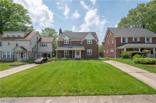 1842 Coronado Ave, Youngstown, OH, 44504-1307 | Card Image