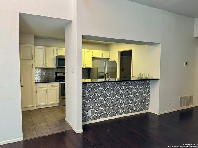 5739 Spring Moon St, House other with 2 bedrooms, 2 bathrooms and null parking in San Antonio TX | Image 7