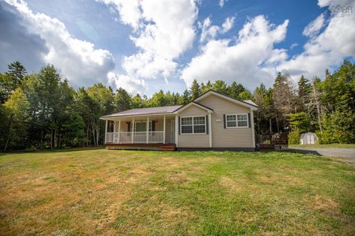160 Silver Leaf Dr, Kinsac, NS, B4G1G5 | Card Image