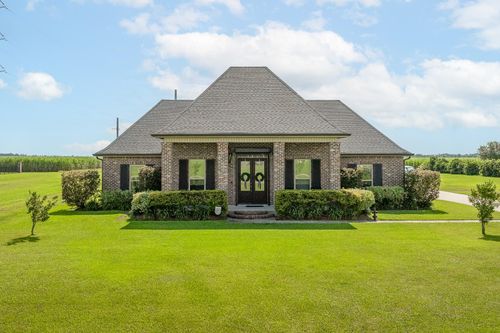 165 Goldsby Dr, Schriever, LA, 70395-3401 | Card Image