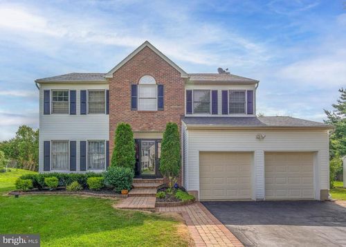 5 Bolton Cir, NEWTOWN, PA, 18940-1866 | Card Image