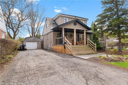 1367 St Marys Crescent, Burlington, ON, L7P1S1 | Card Image