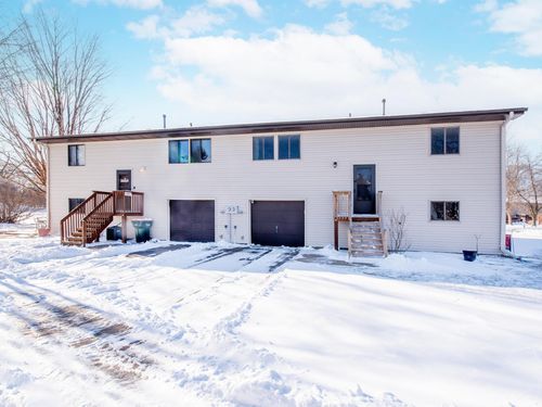 9991 Cord St Ne, Circle Pines, MN, 55014-2419 | Card Image