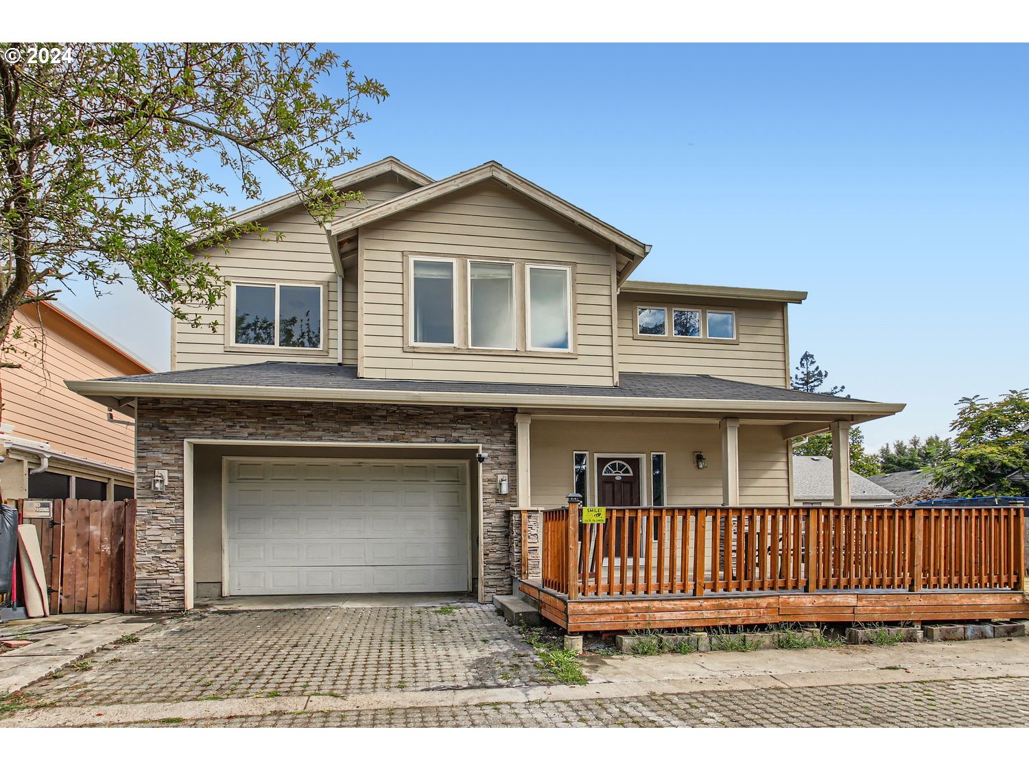 Clinton Ct, Portland, OR 97266