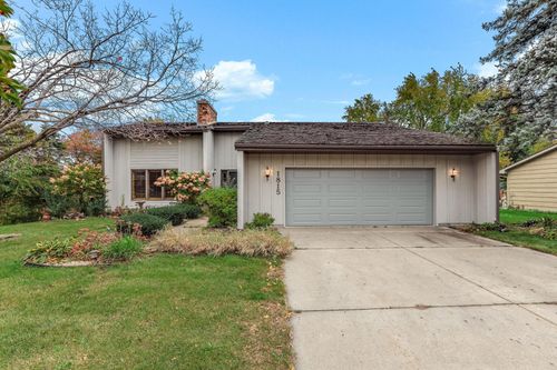 1815 Louis Ln, Hastings, MN, 55033-3312 | Card Image