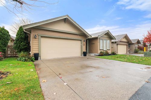 222-46000 Thomas Rd, Chilliwack, BC, V2R5W6 | Card Image