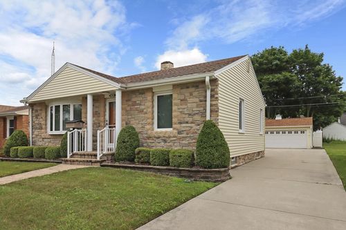 4211 23rd Avenue, Kenosha, WI, 53140 | Card Image