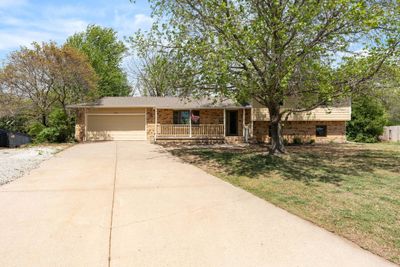 3304 N Huntington Ct, House other with 3 bedrooms, 2 bathrooms and null parking in Augusta KS | Image 3