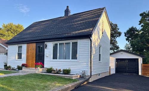 4 Ridge Rd, Lemont, IL, 60439-3909 | Card Image