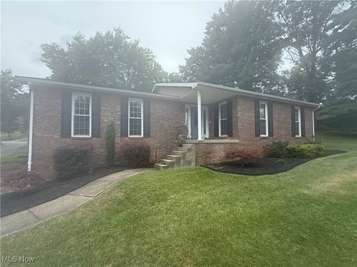 82 Wellesley Dr, Washington, WV, 26181-9665 | Card Image