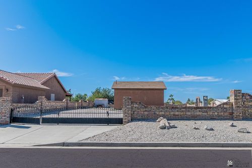 14479 E 29th Pl, Yuma, AZ, 85367-7569 | Card Image