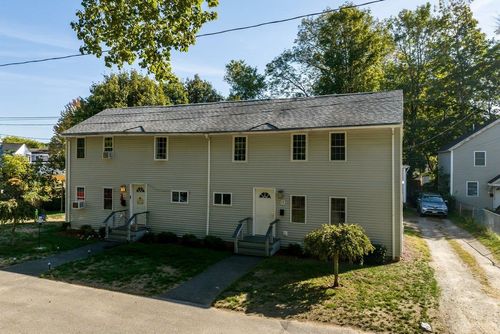 19-17-19 Dartmouth St, Exeter, NH, 03833-2024 | Card Image
