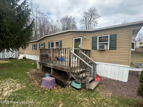 26 Franklin Ln, White Haven, PA, 18661-3955 | Card Image