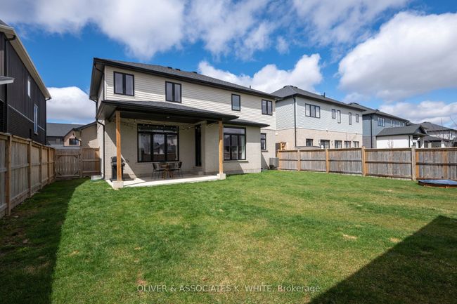6345 Old Garrison Blvd, House other with 4 bedrooms, 3 bathrooms and 2 parking in London ON | Image 41